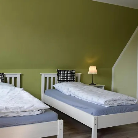 Teichrose Ferienhaus *
